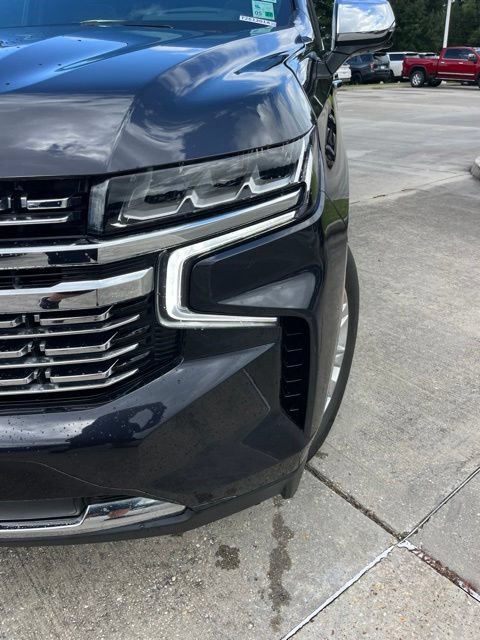 Used 2023 Chevrolet Suburban Premier w/ Premium Package 2 RWD image 10