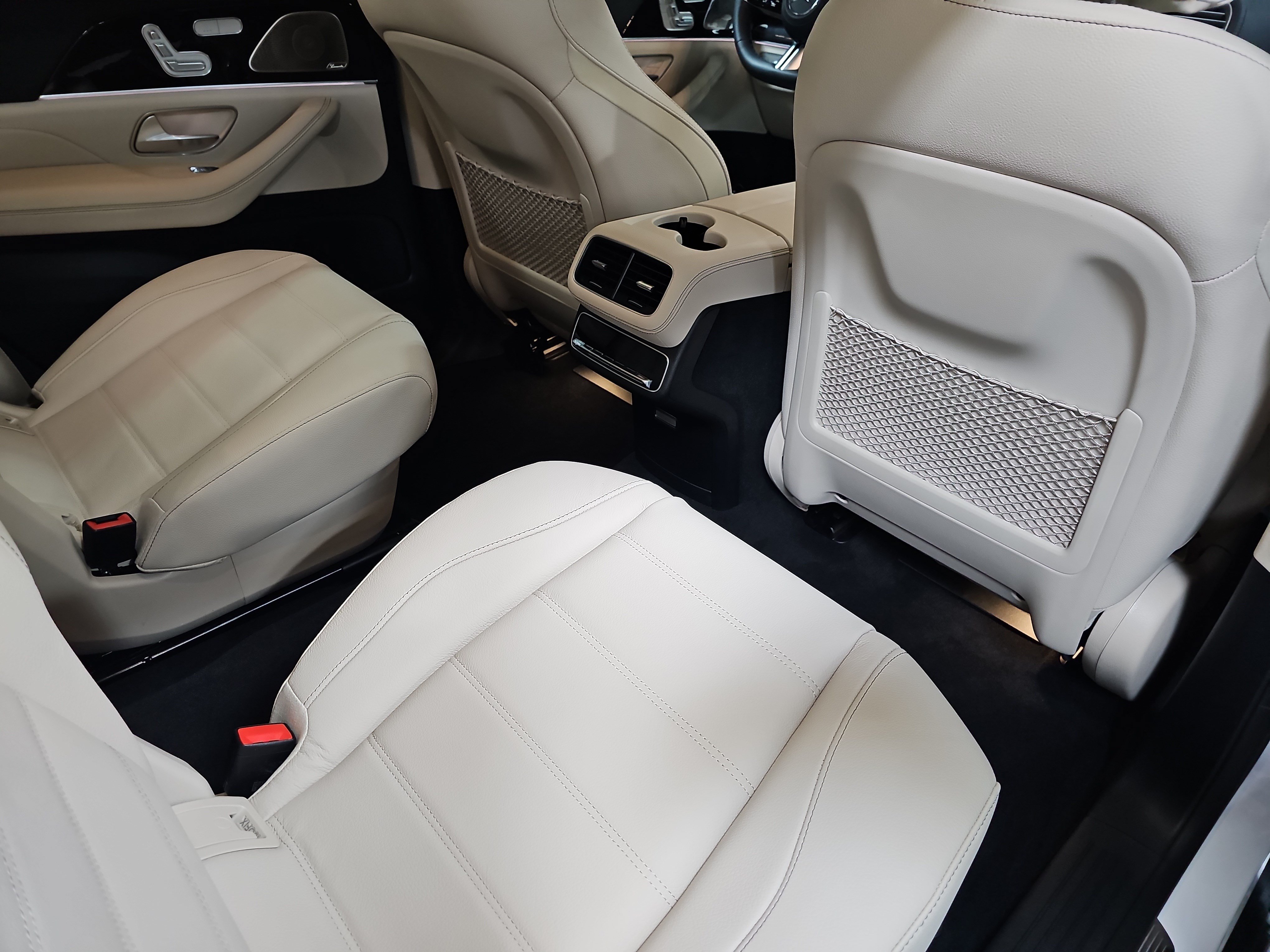 New 2026 Mercedes-Benz GLS 450 4MATIC image 11
