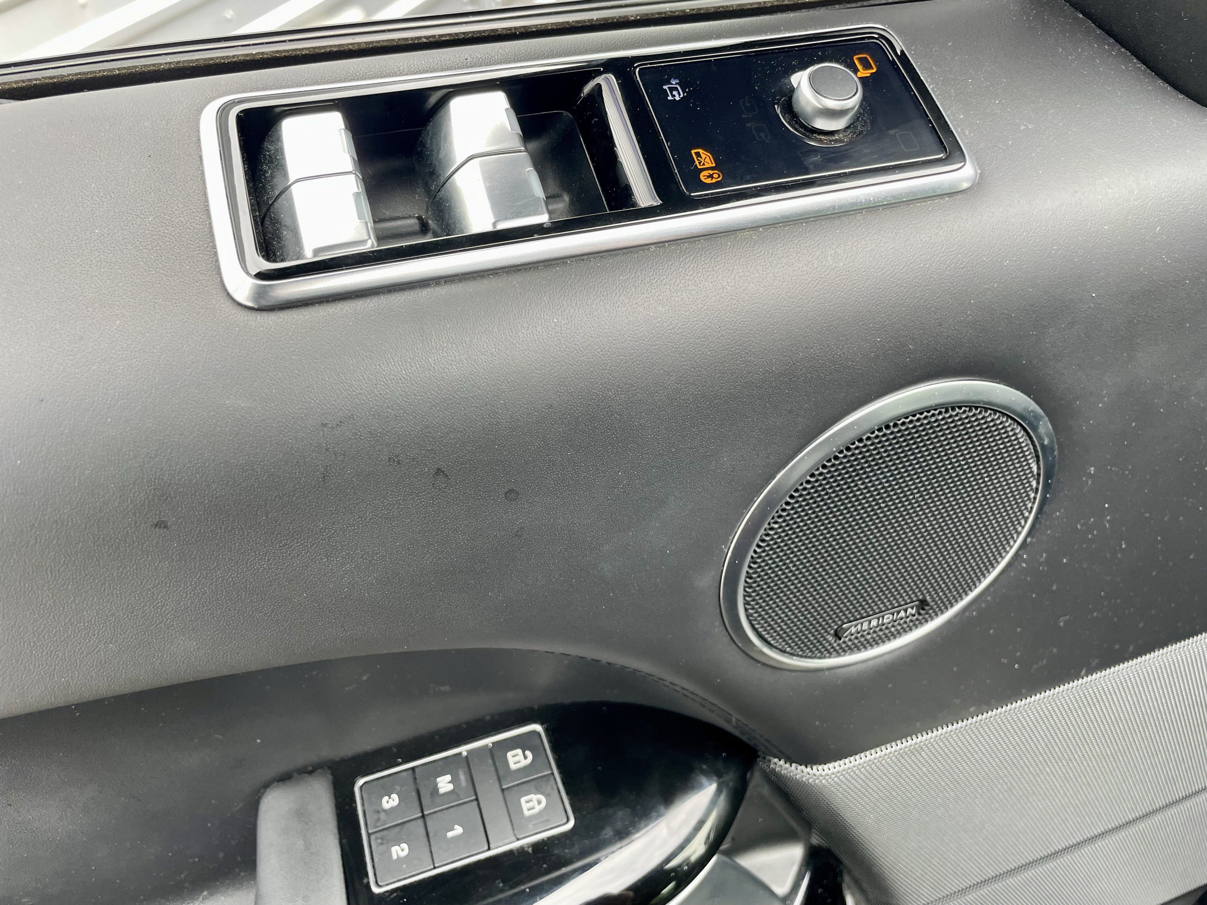 Used 2021 Land Rover Range Rover Sport HST AWD/4WD image 11