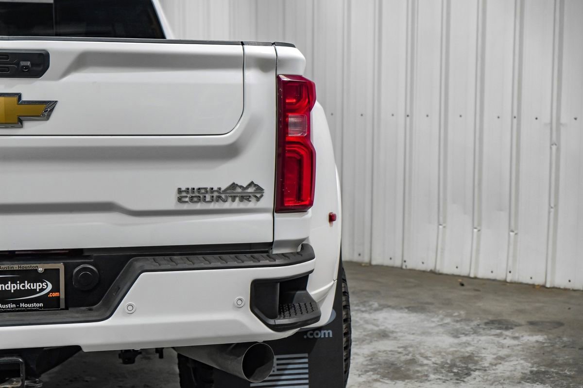 Used 2022 Chevrolet Silverado 3500 High Country image 52