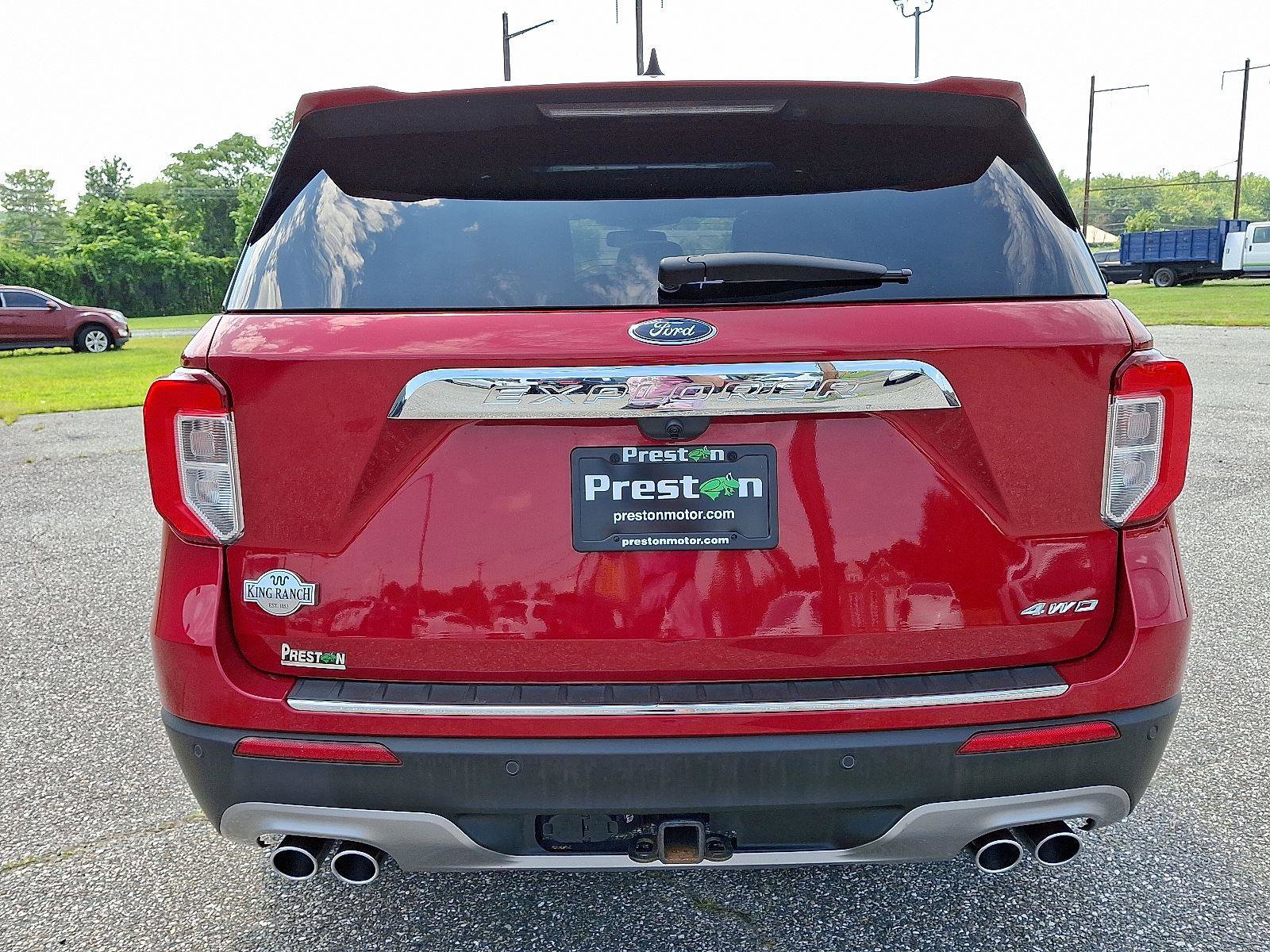 Used 2021 Ford Explorer King Ranch w/ Premium Technology Package image 5