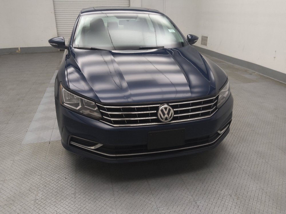 Used 2019 Volkswagen Passat 2.0T Wolfsburg w/ Wheels & Sunroof Package FWD image 14