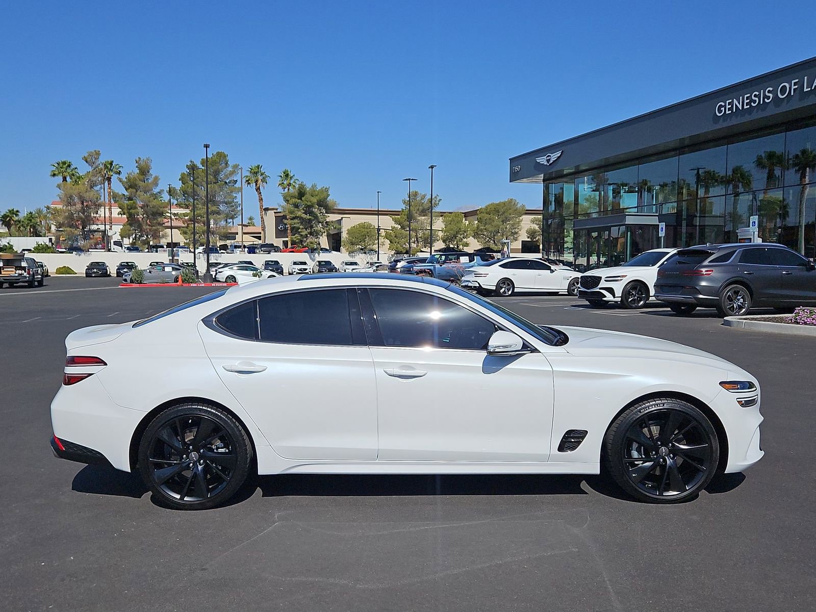 Certified 2023 Genesis G70 2.0T w/ Sport Prestige Package RWD image 9