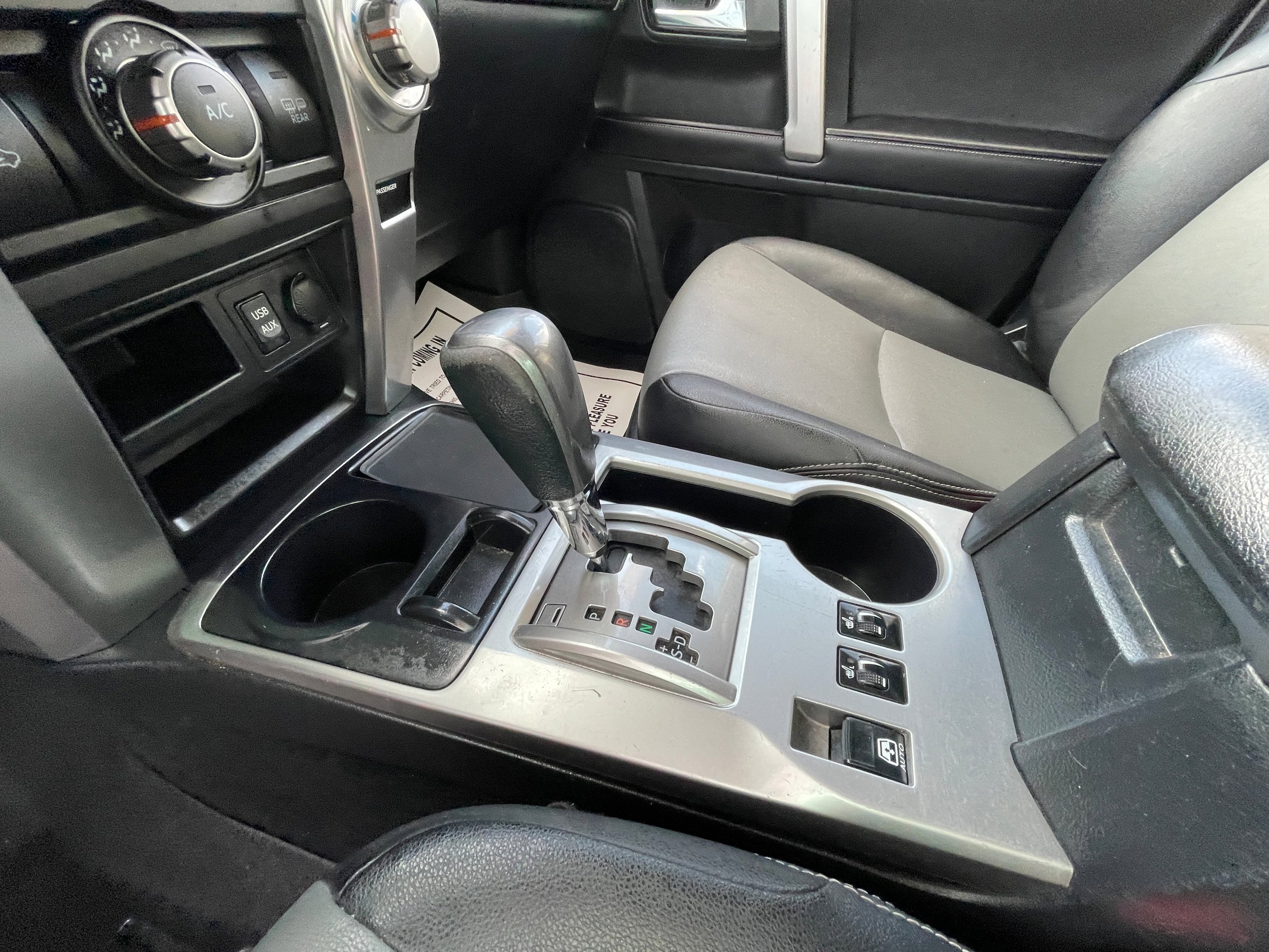 Used 2016 Toyota 4Runner SR5 Premium RWD image 18