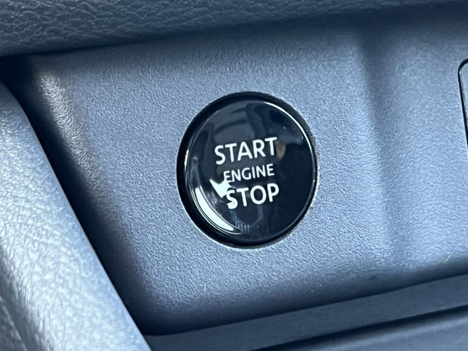 Used 2026 Nissan Rogue SV image 25