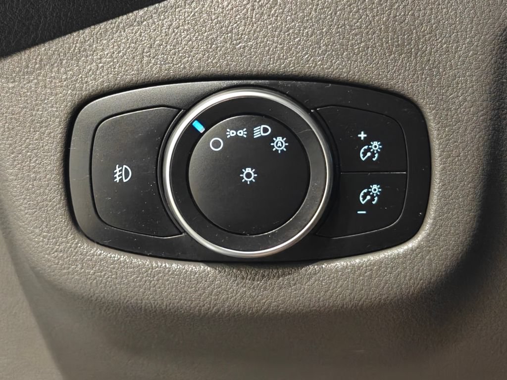 Used 2020 Ford Transit Connect XLT FWD image 36