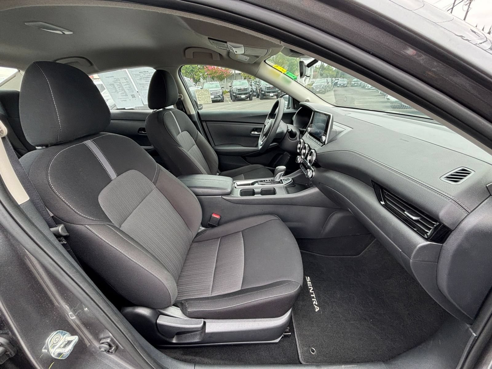 Used 2025 Nissan Sentra SV FWD image 24