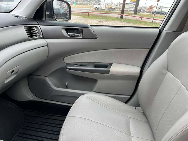 Used 2013 Subaru Forester 2.5X Limited image 23