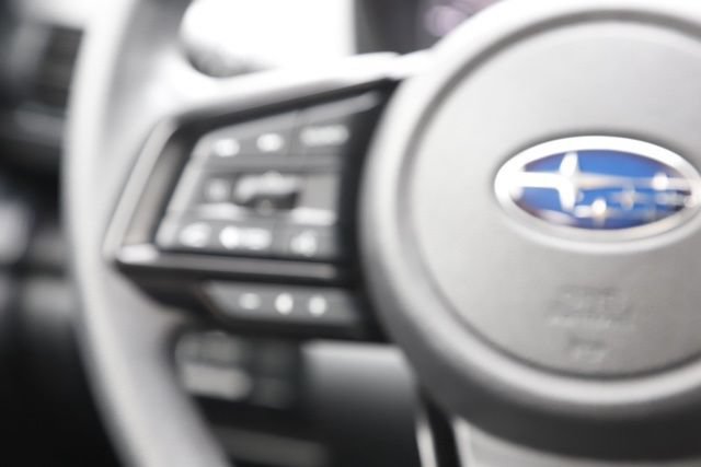 Used 2025 Subaru Crosstrek 2.5i Premium AWD/4WD image 19