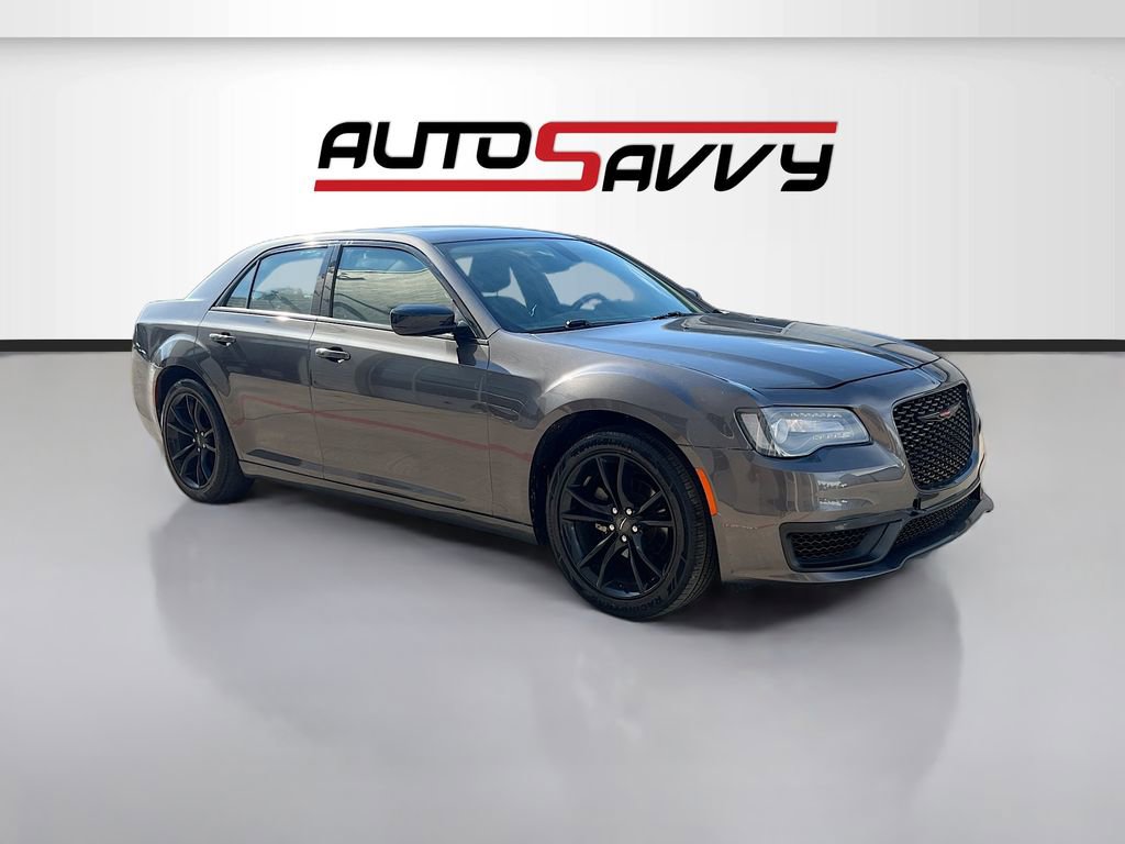 Used 2021 Chrysler 300 Touring w/ Sport Appearance Package RWD image 1