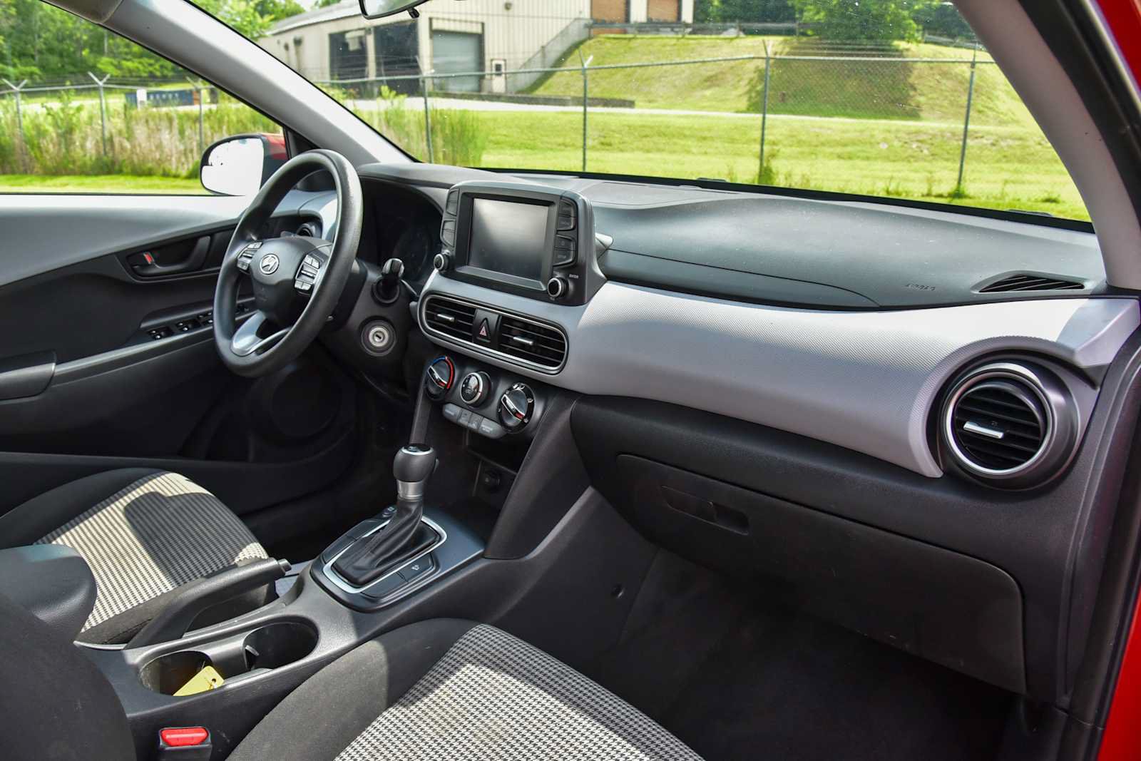 Used 2019 Hyundai Kona SE FWD image 10