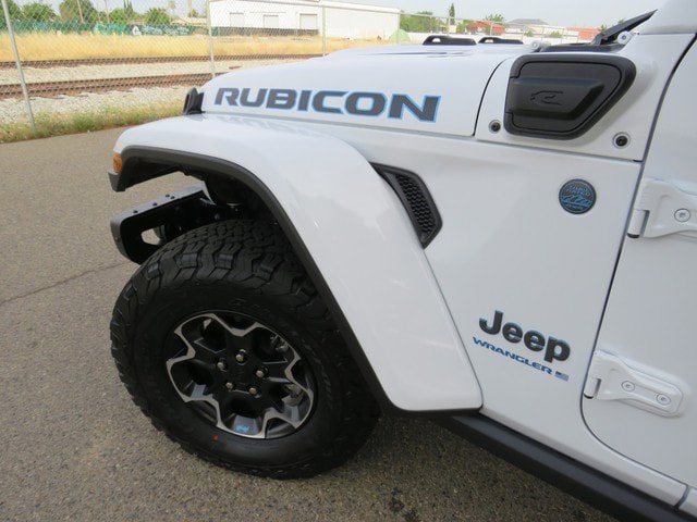 New 2023 Jeep Wrangler Unlimited Rubicon 4xe w/ Steel Bumper Group AWD/4WD image 25