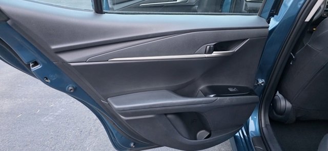 Used 2025 Toyota Camry LE image 10