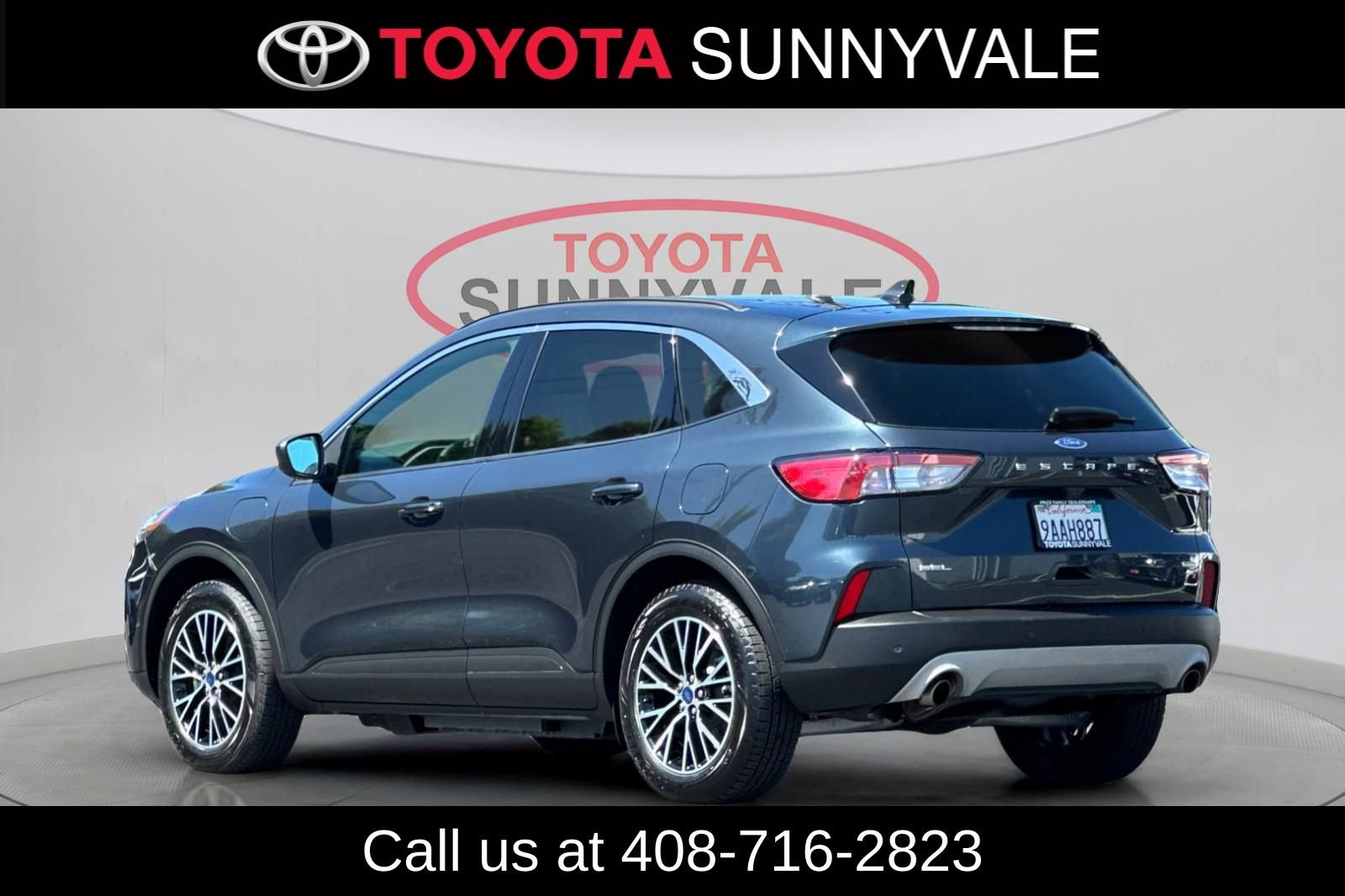 Used 2022 Ford Escape SEL w/ Technology Package FWD image 7
