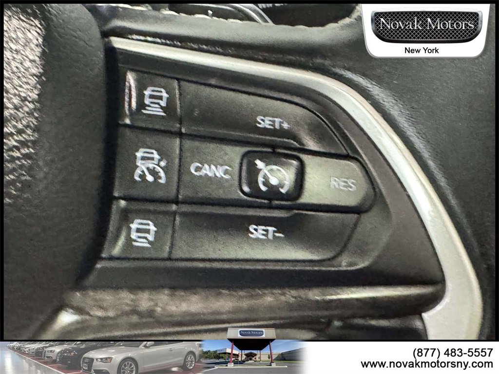 Used 2022 Jeep Grand Cherokee L Limited image 18