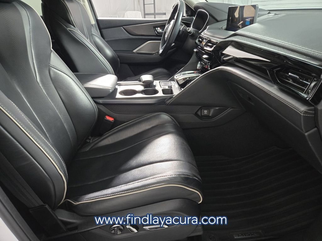 Used 2023 Acura MDX SH-AWD w/ Advance Package image 18