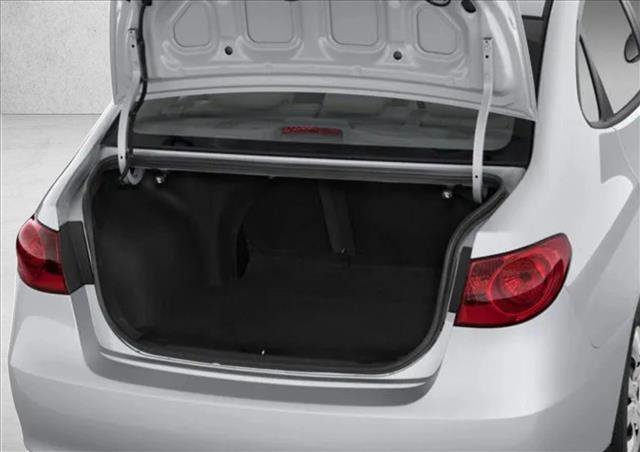 Used 2010 Hyundai Elantra GLS w/ Navigation Pkg 5 image 7