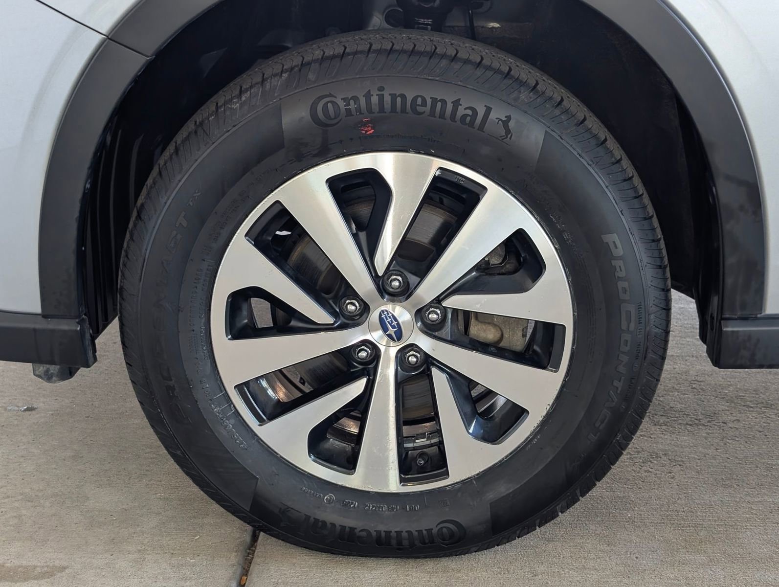 Used 2022 Subaru Outback Premium image 32