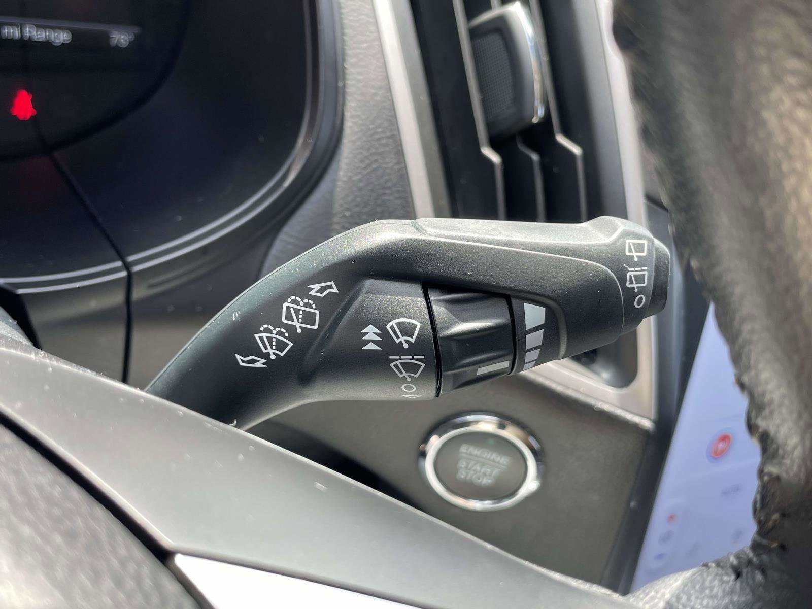 Used 2023 Ford Edge SEL w/ Convenience Package image 19