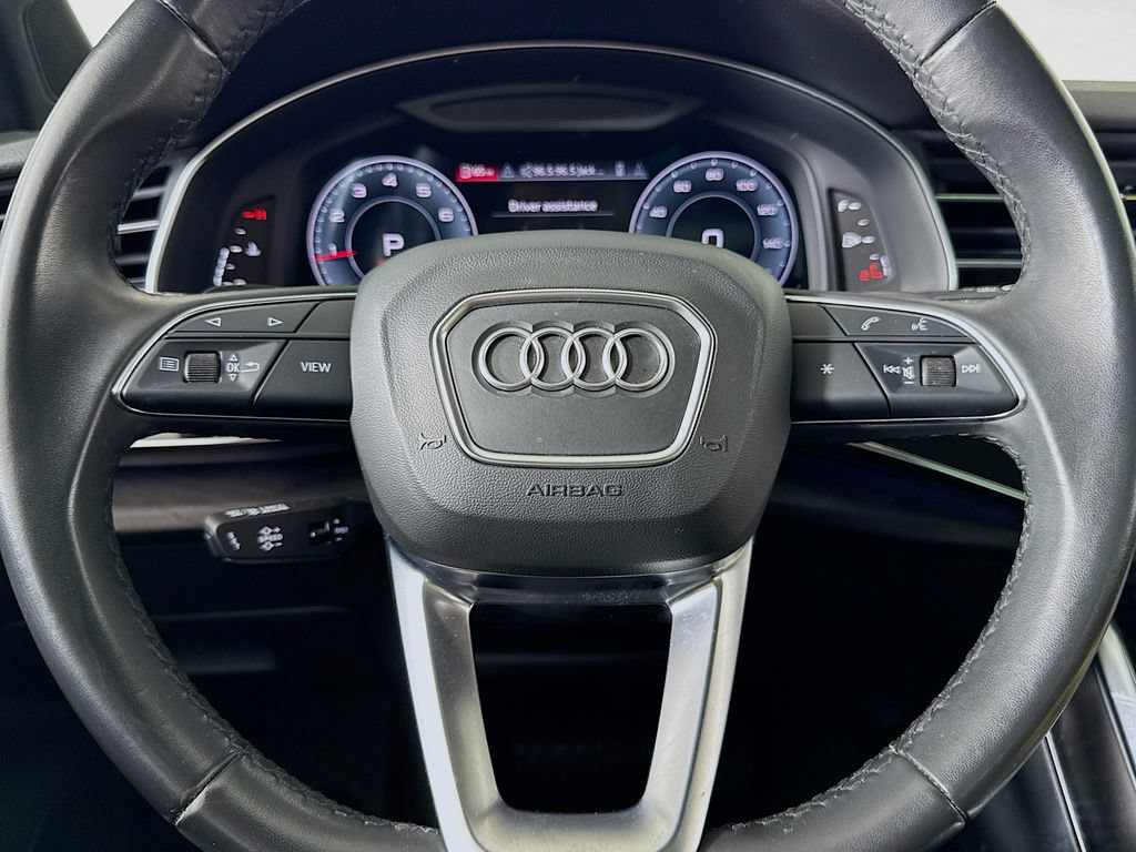 Used 2022 Audi Q7 2.0T Premium Plus w/ Premium Plus Package AWD/4WD image 37