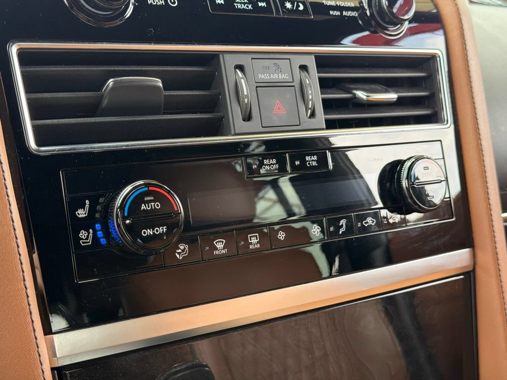 Used 2023 INFINITI QX80 Sensory w/ All-Season Package AWD/4WD image 25