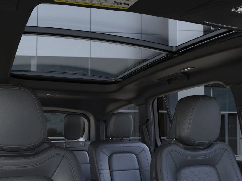 New 2025 Lincoln Aviator Reserve w/ Luxury Package image 23