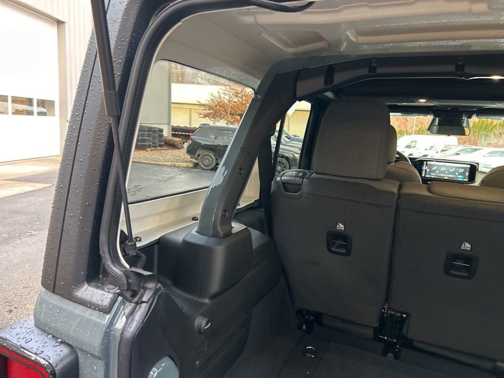 New 2026 Jeep Wrangler Sport S image 33