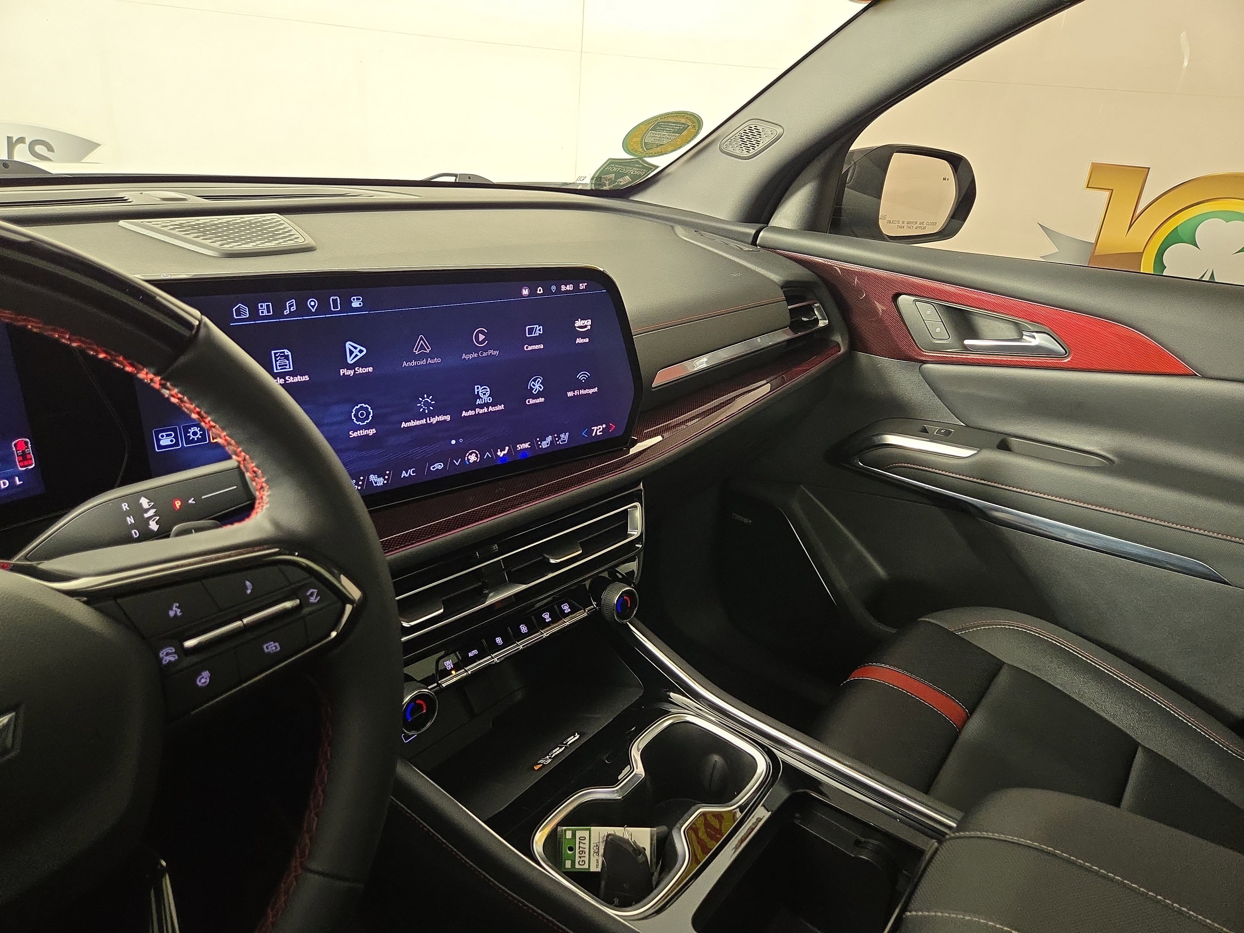 Certified 2024 Chevrolet Traverse RS image 26