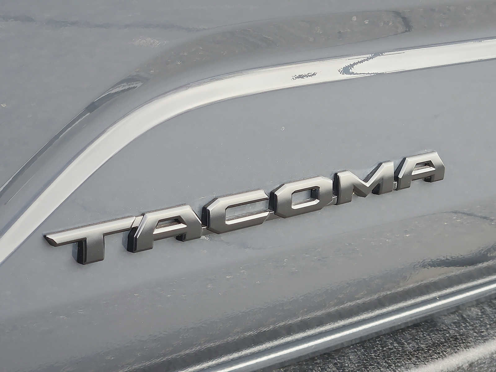 Used 2025 Toyota Tacoma TRD Sport AWD/4WD image 30