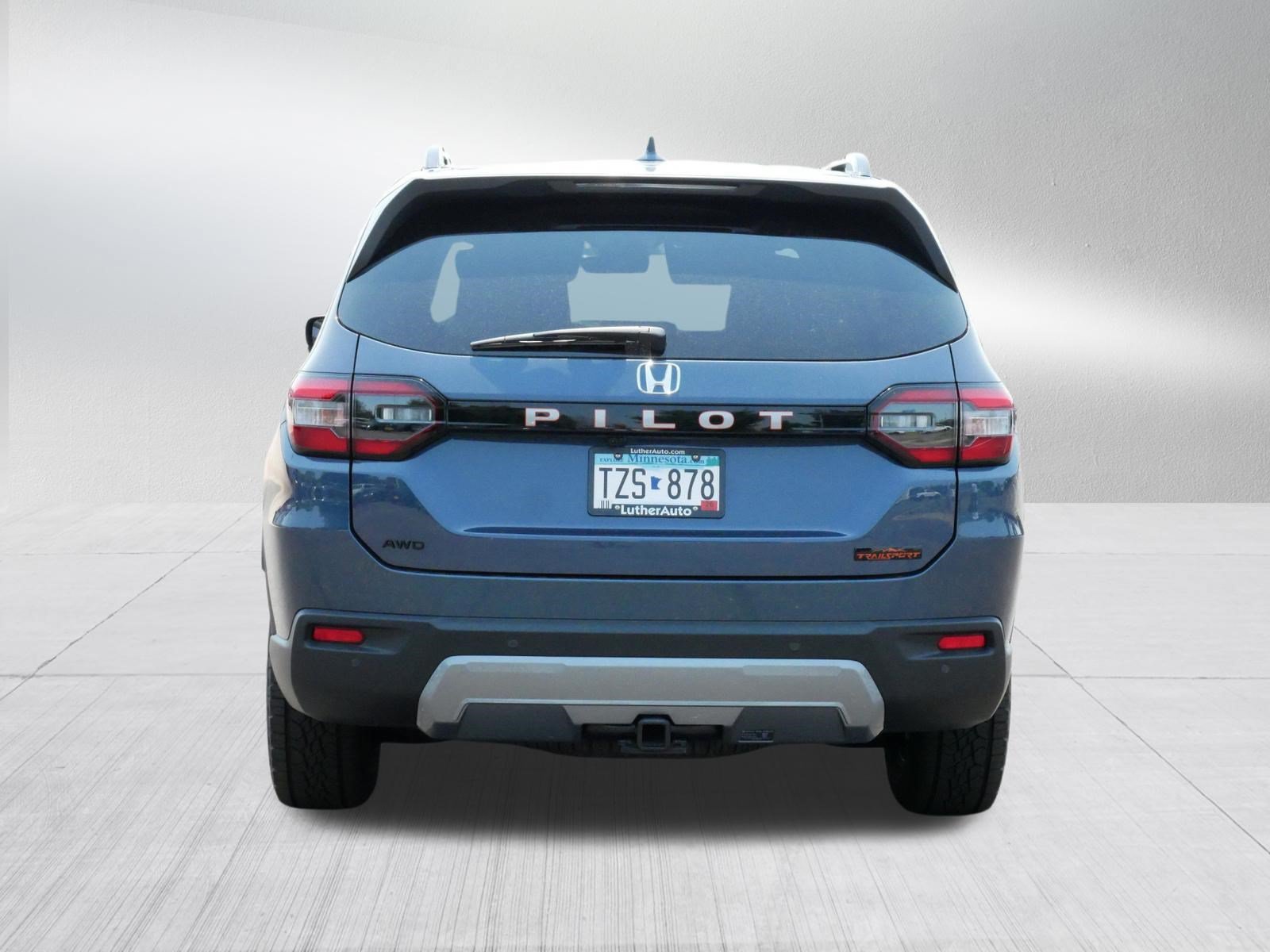 Certified 2026 Honda Pilot TrailSport image 6