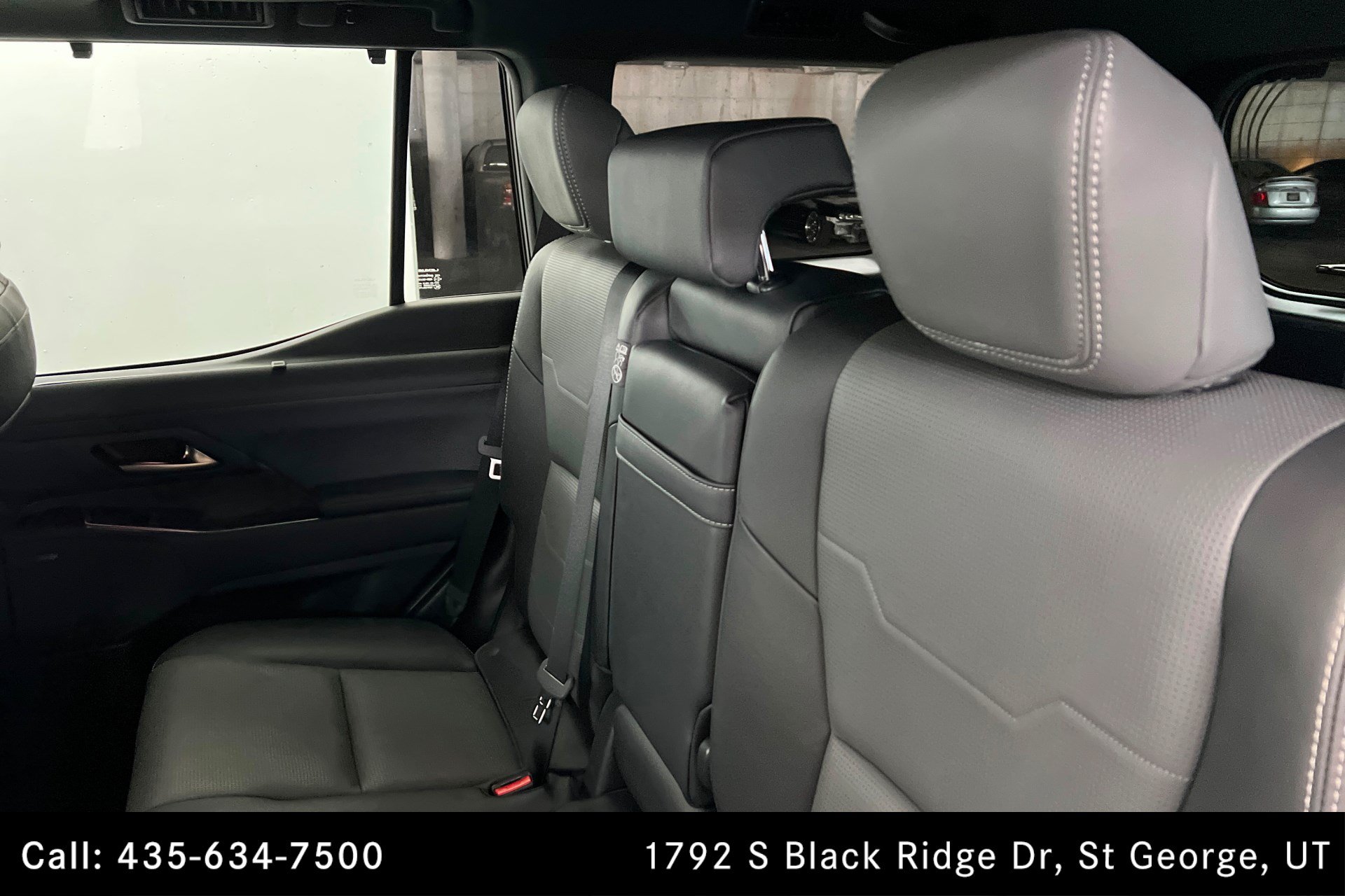 Used 2024 Lexus GX 550 w/ Accessory Package (Z1) AWD/4WD image 21