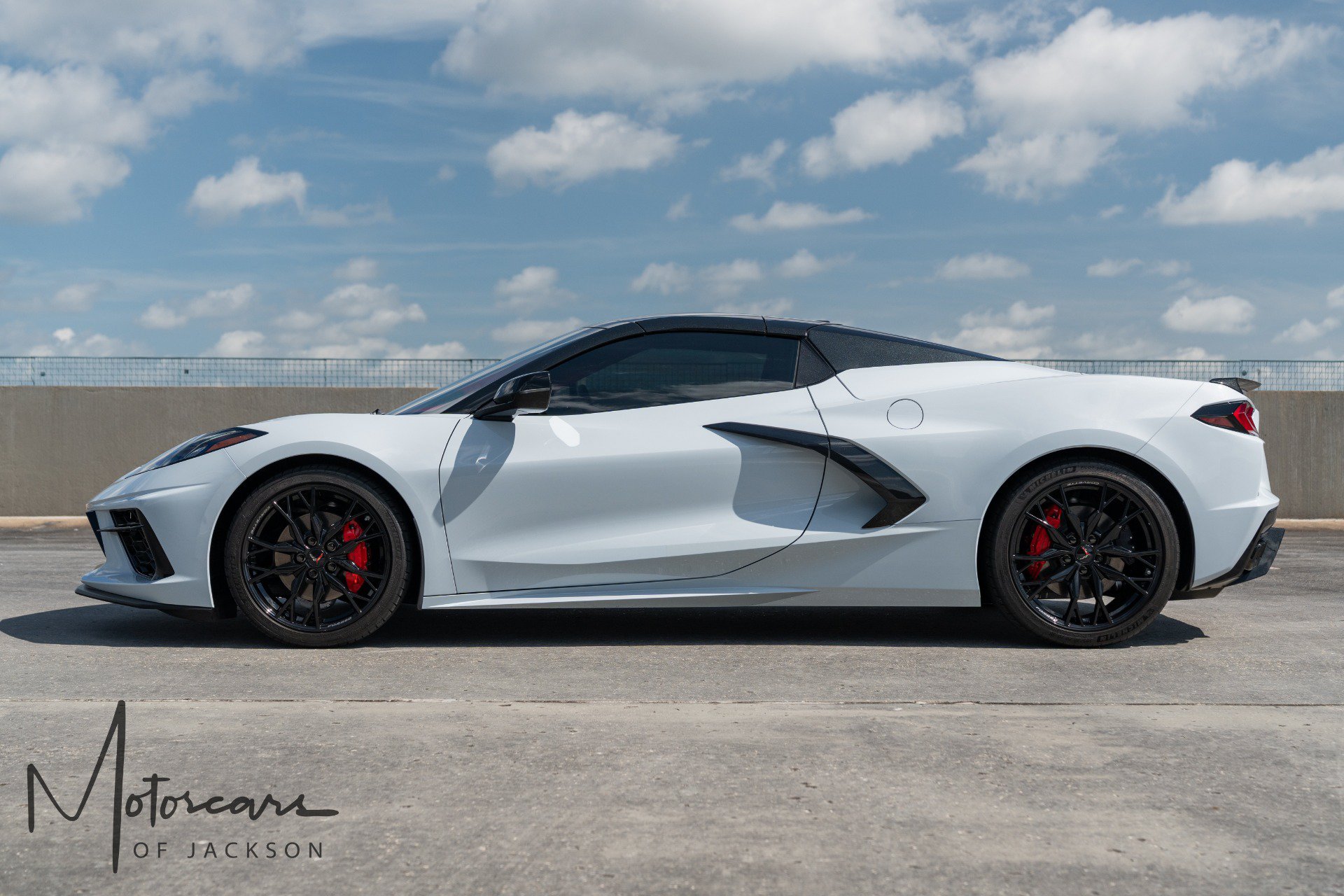 Used 2023 Chevrolet Corvette Stingray Premium Conv w/ Stealth Interior Trim Package RWD image 10