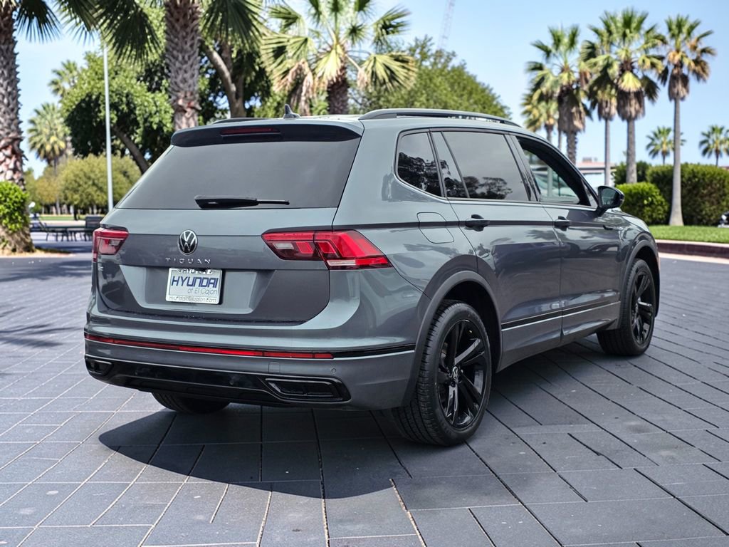 Used 2023 Volkswagen Tiguan SE R-Line image 5