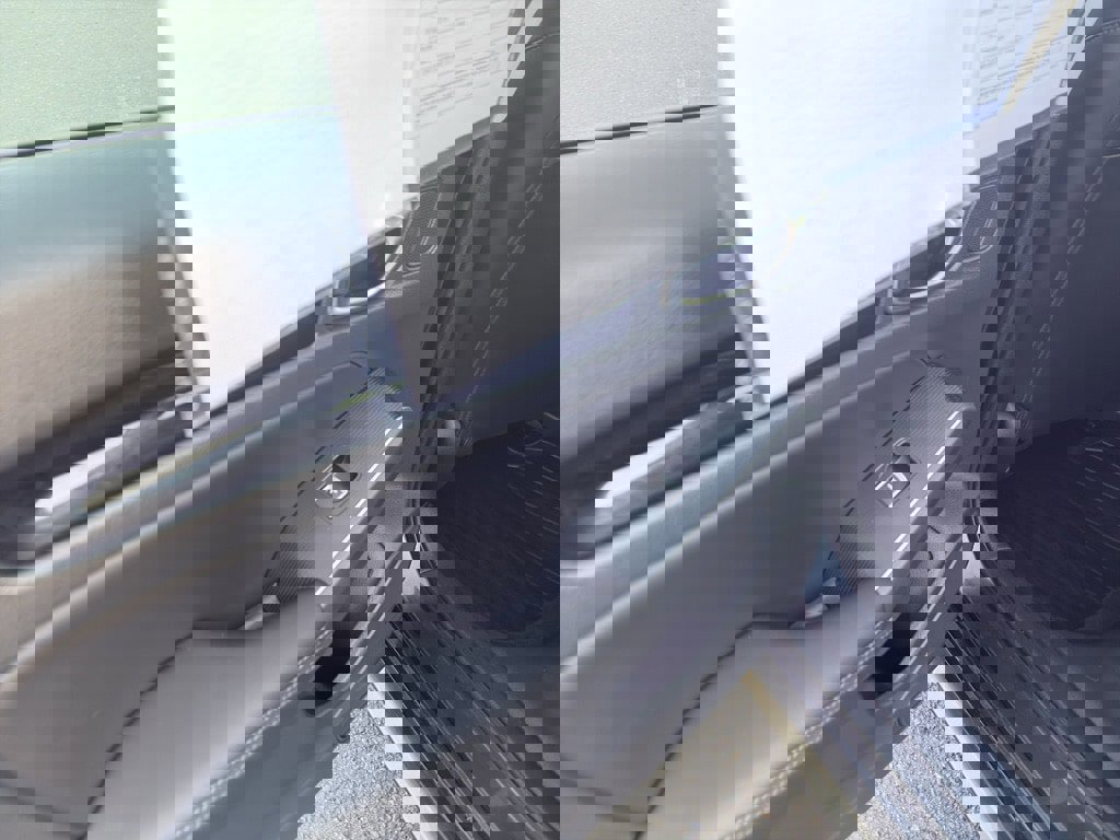 Used 2023 Honda Civic Touring image 13