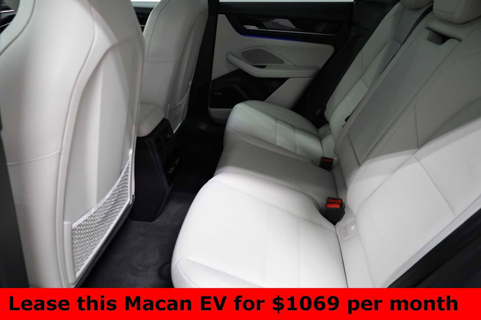 Certified 2025 Porsche Macan Electric image 45