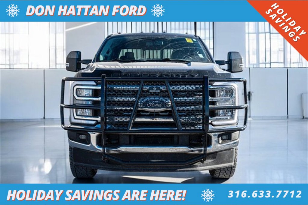 Used 2023 Ford F350 Lariat w/ FX4 Off-Road Package image 43
