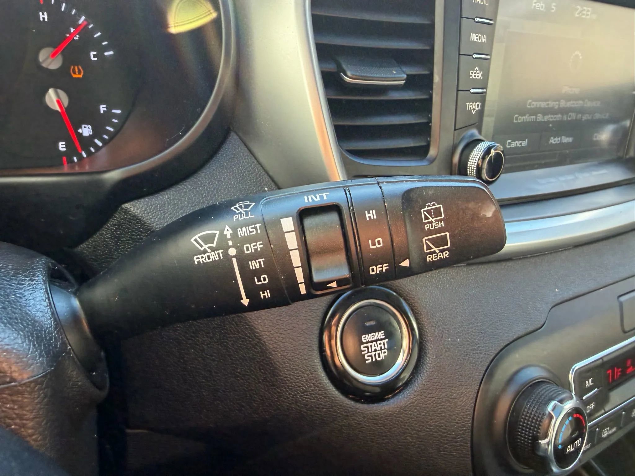 Used 2019 Kia Sorento SX image 15
