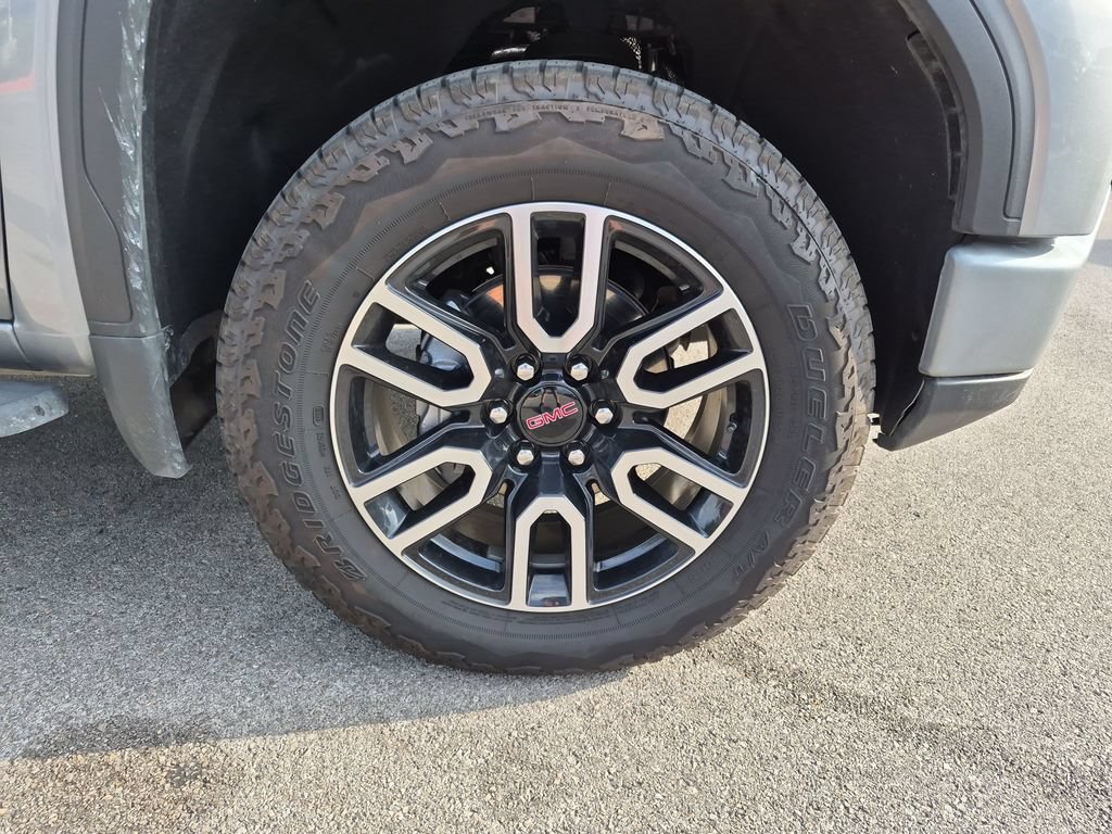 Certified 2026 GMC Sierra 1500 AT4 w/ AT4 Premium Package AWD/4WD image 19