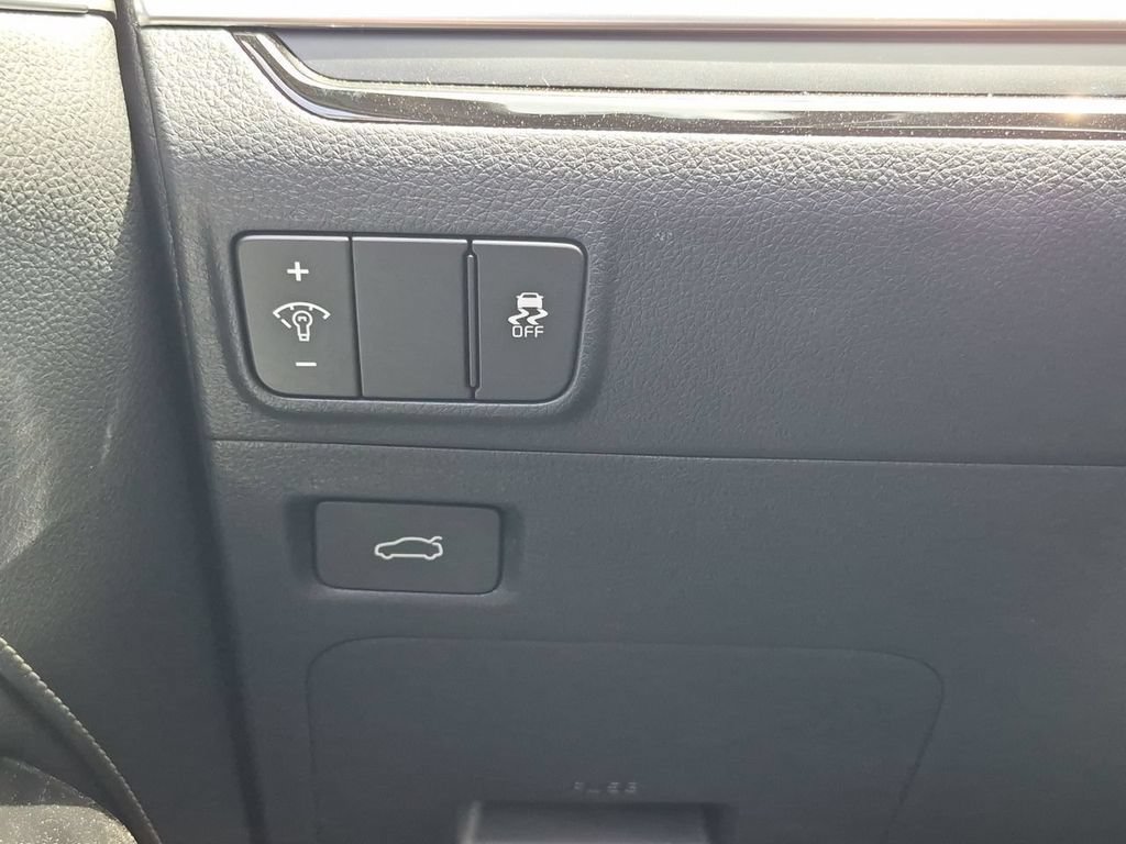 New 2026 Kia K5 GT-Line w/ GT-Line Premium Package FWD image 18