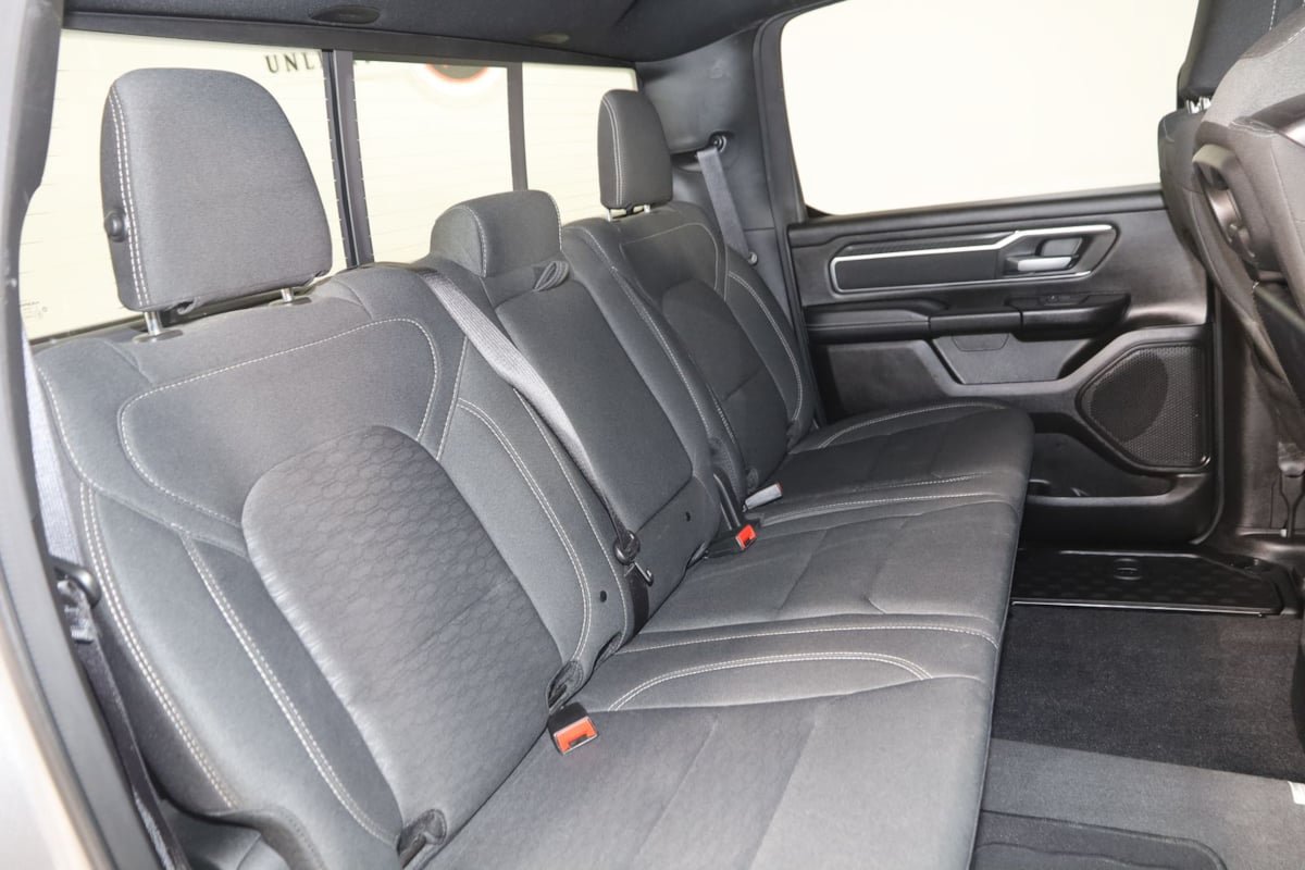 Used 2025 RAM 1500 Big Horn AWD/4WD image 27