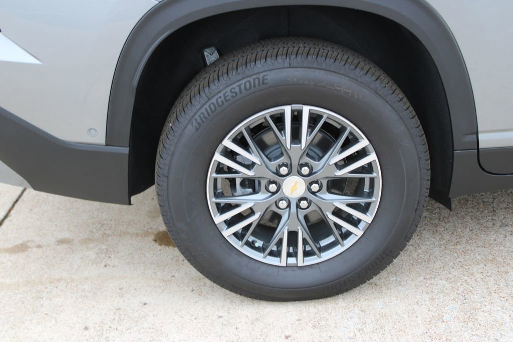 New 2026 Chevrolet Traverse LT w/ Enhanced Driving Package image 46