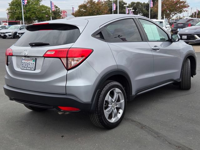 Certified 2018 Honda HR-V LX image 4