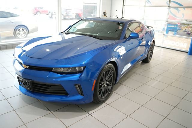 Used 2018 Chevrolet Camaro LT image 5
