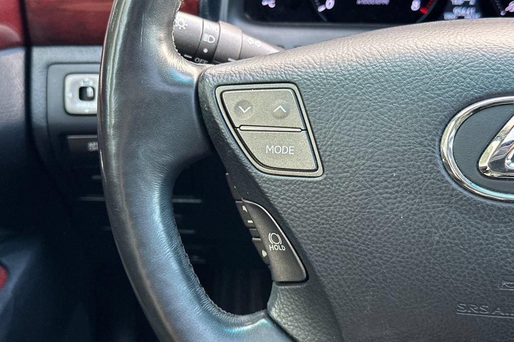Used 2007 Lexus LS 460 RWD image 27