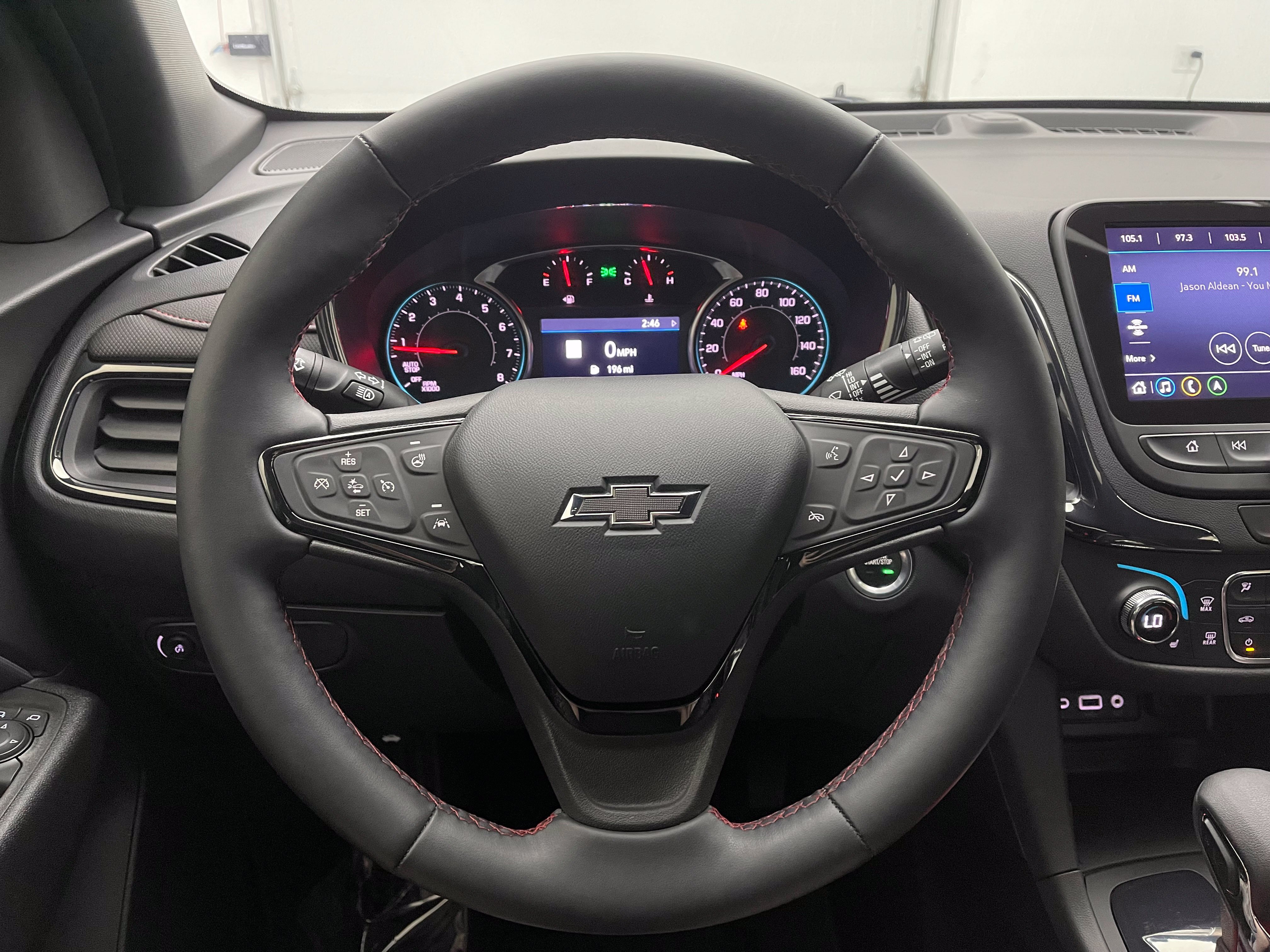 Used 2023 Chevrolet Equinox RS FWD image 19