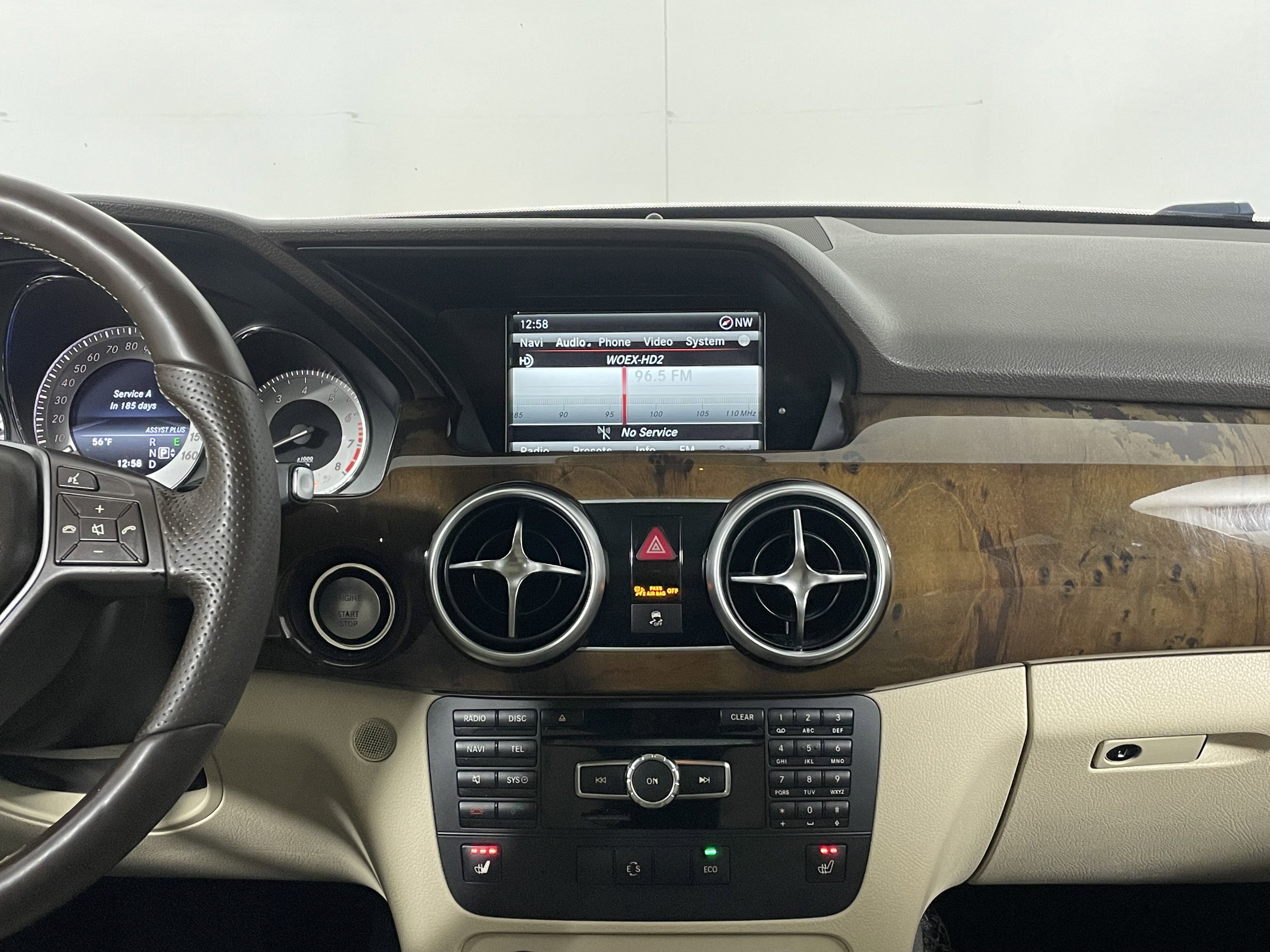 Used 2015 Mercedes-Benz GLK 350 4MATIC image 17