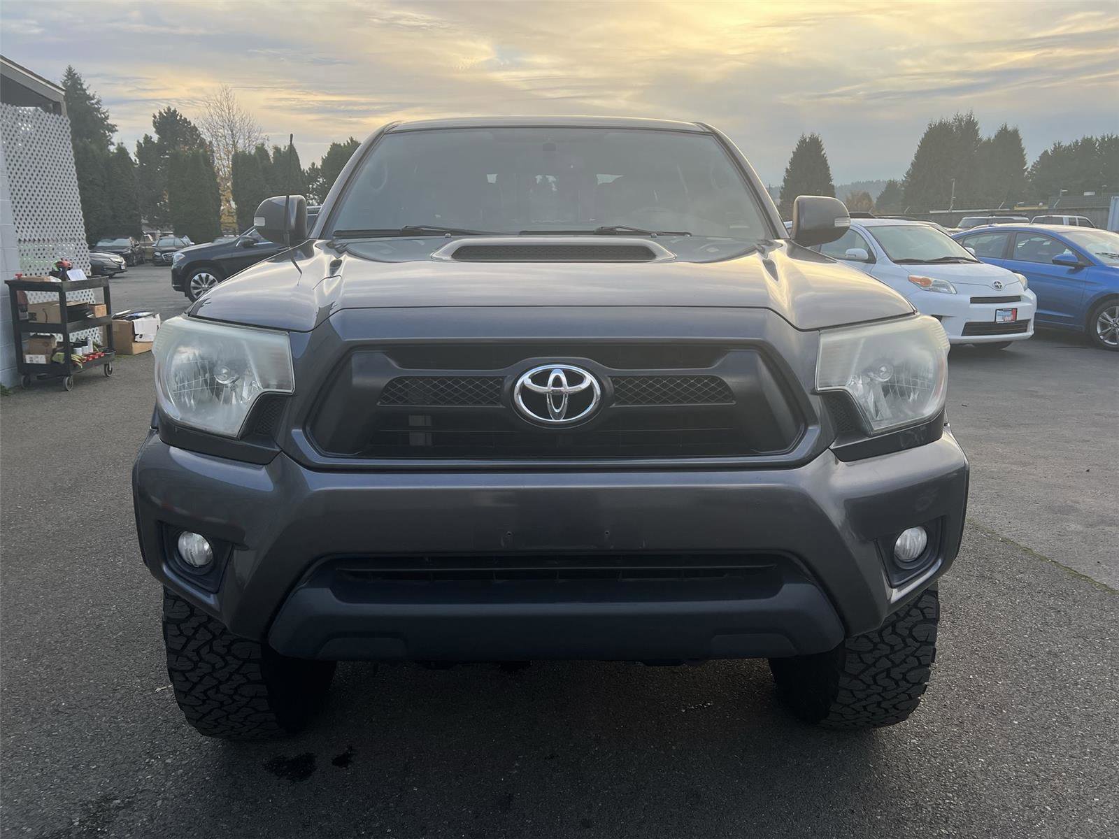 Used 2012 Toyota Tacoma 4x4 Double Cab image 3