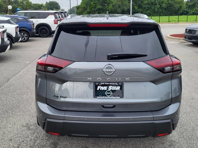 New 2026 Nissan Rogue SV w/ SV Premium Package image 4