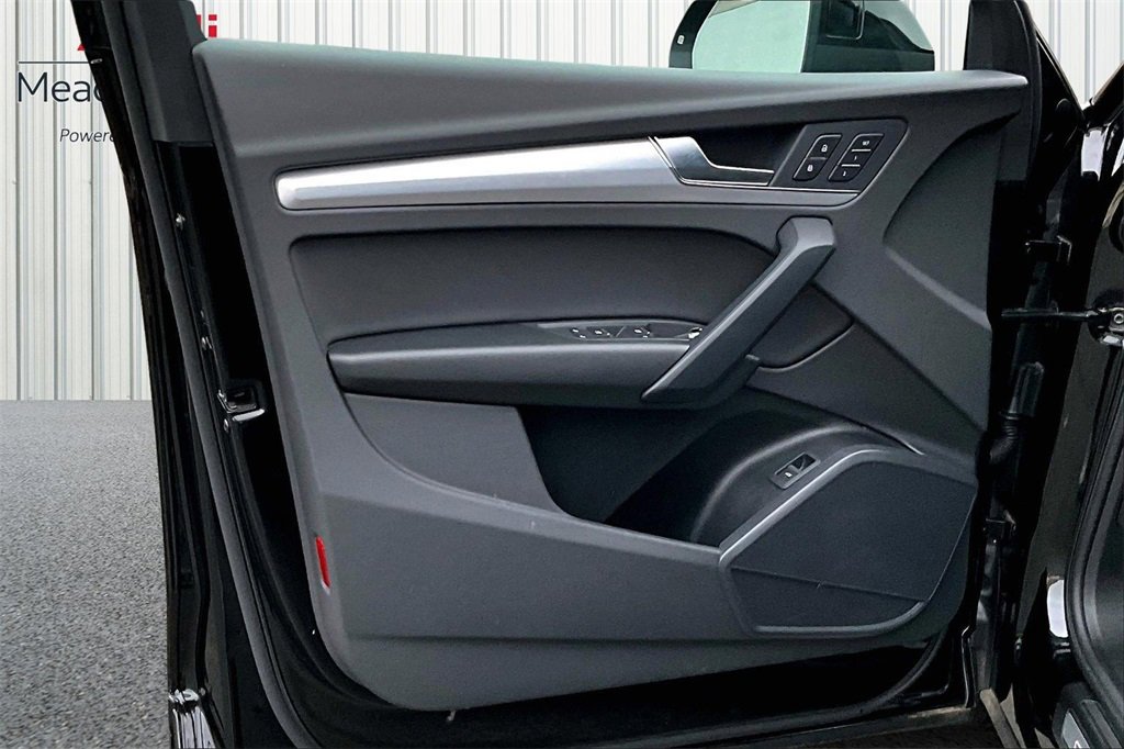 Used 2025 Audi Q5 2.0T Premium w/ Convenience Plus Package image 20