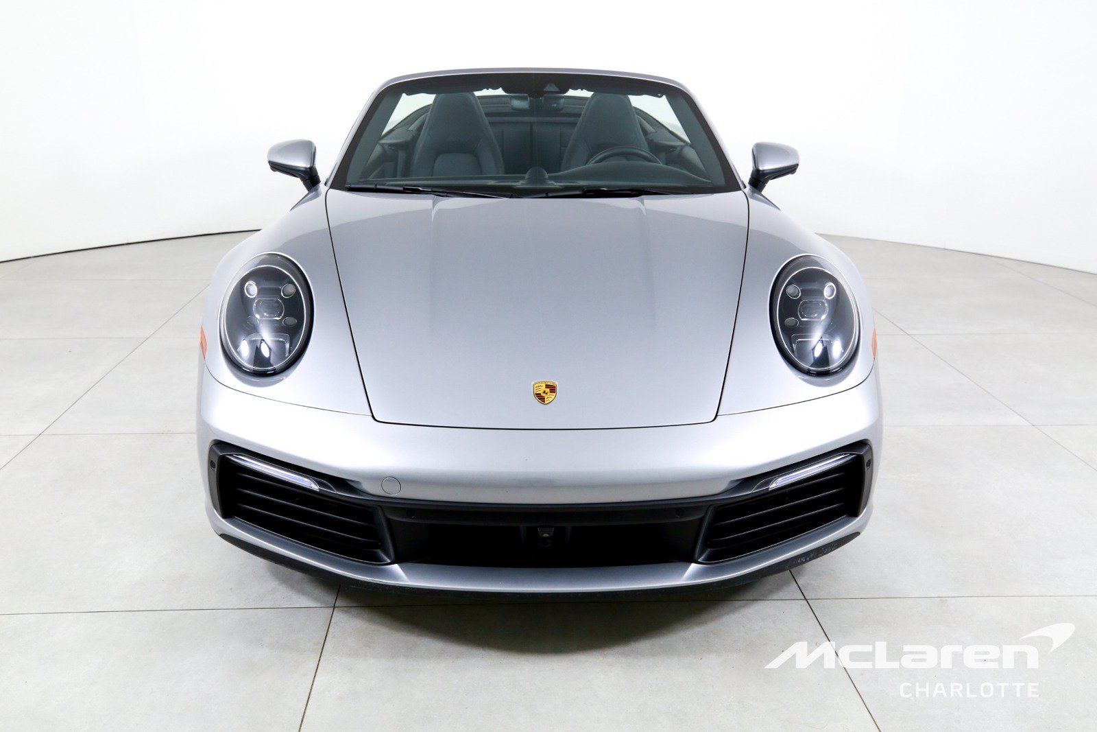 Used 2023 Porsche 911 Carrera w/ Premium Package RWD image 5